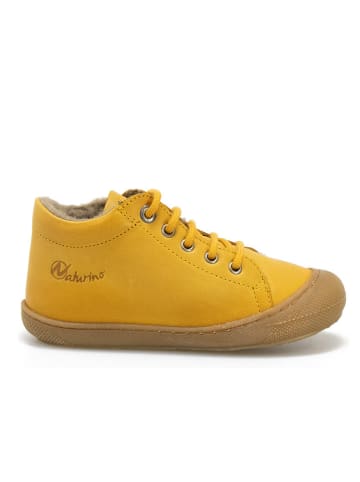 Naturino Skórzane sneakersy w kolorze musztardowym
