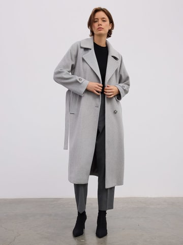 BGN Płaszcz przejściowy w kolorze jasnoszarym