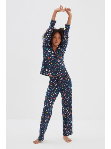 trendyol Pyjama in Dunkelblau