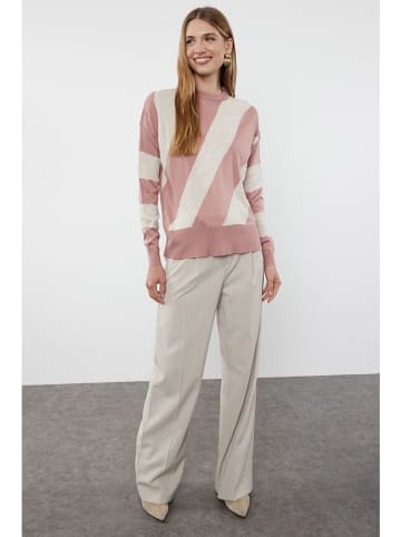 trendyol Trui lichtroze