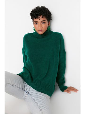 trendyol Rollkragenpullover in Grün