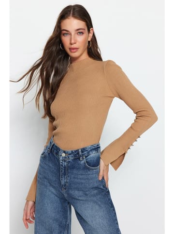 trendyol Pullover in Camel