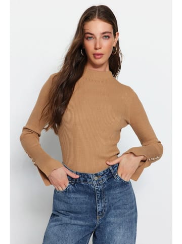 trendyol Pullover in Camel
