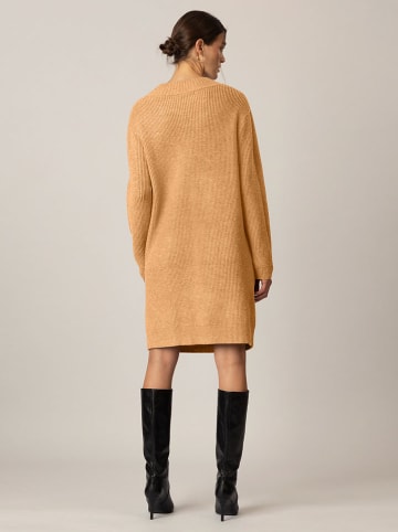 APART Gebreide jurk cognackleurig