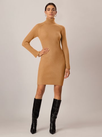 APART Strickkleid in Cognac