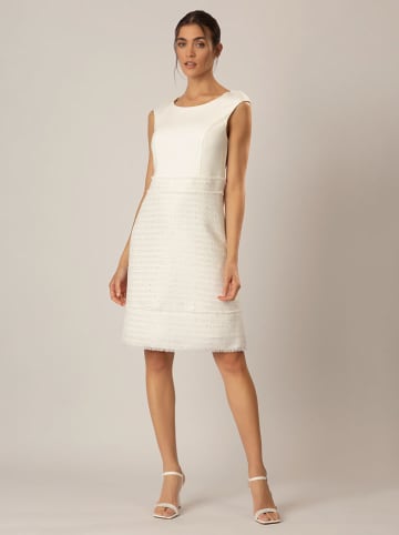 APART Kleid in Creme
