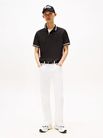 TOMMY JEANS Koszulka polo w kolorze czarnym