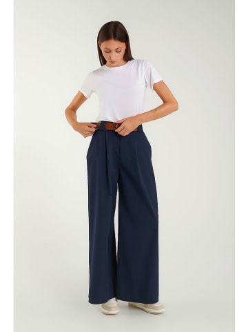 Tamba Culotte mit Gürtel in Dunkelblau