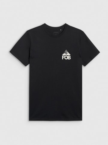 4F Shirt in Schwarz