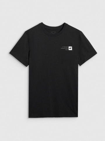 4F Shirt in Schwarz