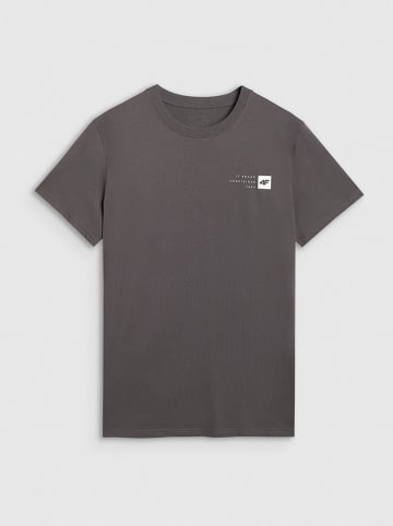 4F Shirt in Hellbraun