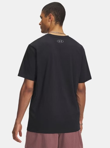 Under Armour Koszulka w kolorze czarnym