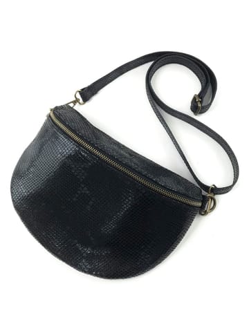 Marlon Leren borstbuidel zwart - (B)25 x (H)19 x (D)7 cm