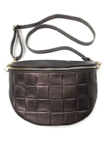 Marlon Leder-Brustbeutel in Braun - (B)25 x (H)19 x (T)7 cm