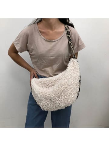 Marlon Leren borstbuidel crème - (B)48 x (H)24 x (D)18 cm