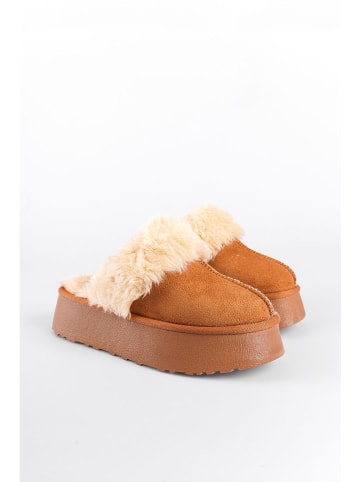 trendyol Slippersy w kolorze jasnobrązowym