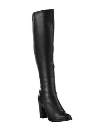 trendyol Stiefel in Schwarz