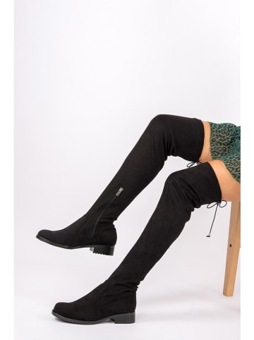 trendyol Stiefel in Schwarz