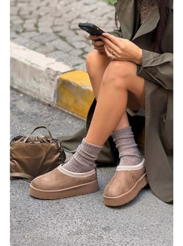 trendyol Leder-Slipper in Braun