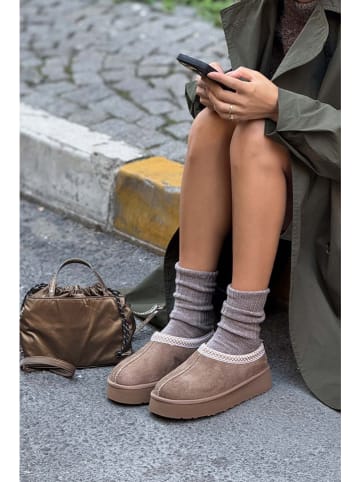 trendyol Leder-Slipper in Braun