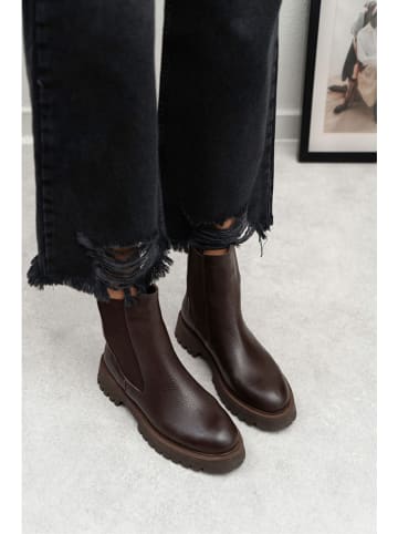 trendyol Leder-Chelsea-Boots in Braun