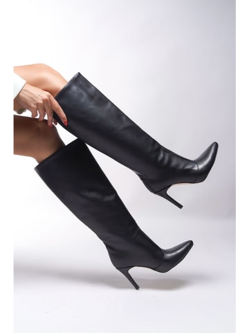 trendyol Kozaki w kolorze czarnym