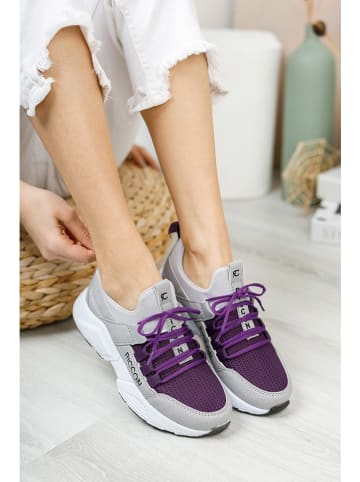 trendyol Sneakers in Lila