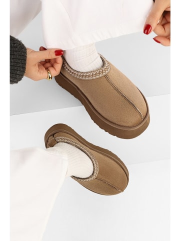 trendyol Ankle-Boots in Hellbraun
