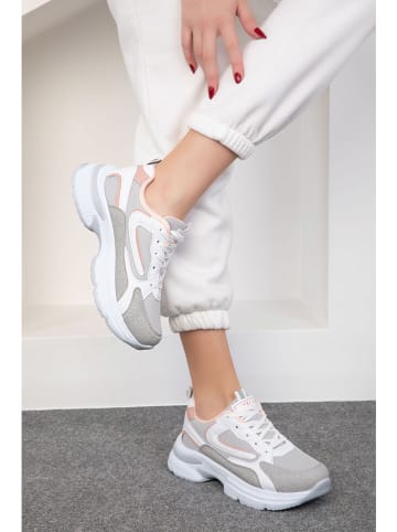 trendyol Sneakersy w kolorze szarym