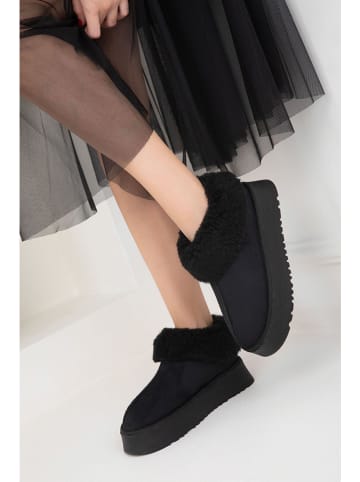 trendyol Ankle-Boots in Schwarz