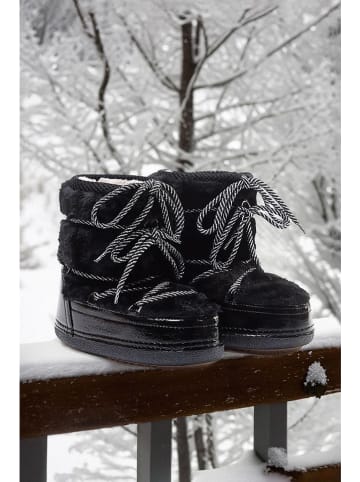 trendyol Winterboots in Schwarz