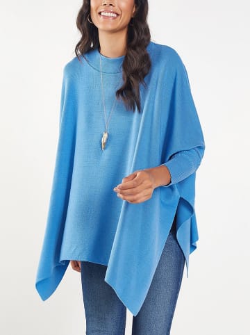 Milan Kiss Poncho in Hellblau