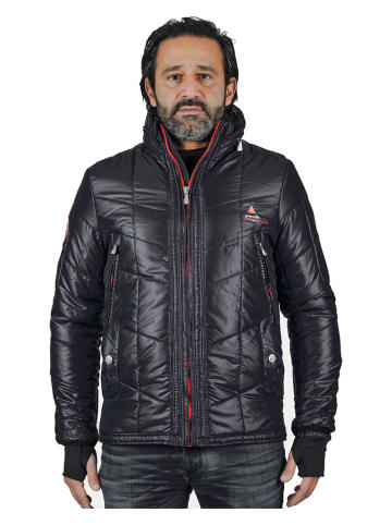 Peak Mountain Steppjacke "Capa" in Schwarz