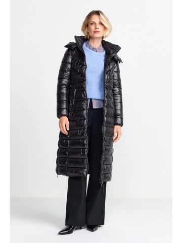 Rich & Royal Płaszcz pikowany w kolorze czarnym