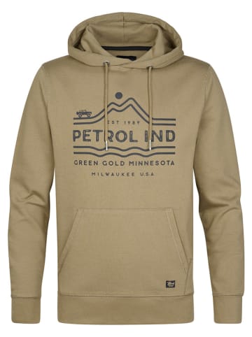 Petrol Industries Hoodie in Hellbraun
