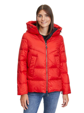 AMBER & JUNE Steppjacke in Rot