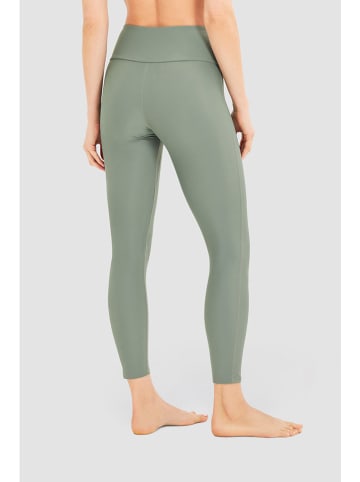 Rösch Trainingsleggings in Oliv