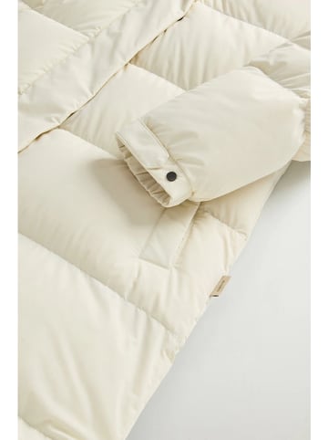 Woolrich Płaszcz puchowy "Cloud Madison" w kolorze kremowym