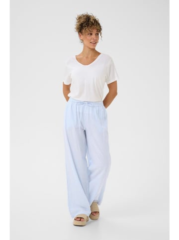 Cream Hose in Hellblau