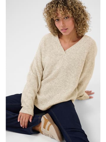 Cream Pullover in Beige