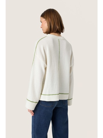 Soaked in Luxury Sweter w kolorze kremowym