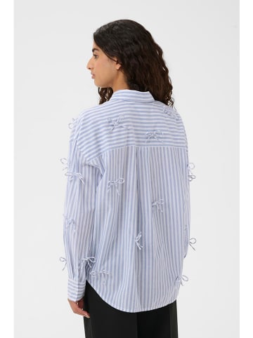 Soaked in Luxury Blouse lichtblauw/wit