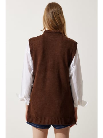 Happiness Istanbul Pullunder in Braun