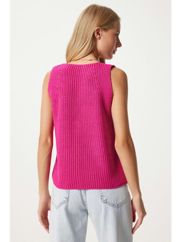 Happiness Istanbul Spencer roze