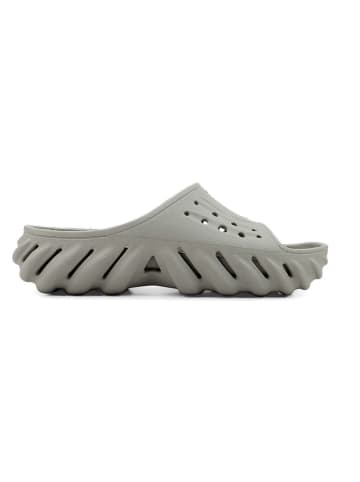 Crocs Klapki "Echo" w kolorze szarym