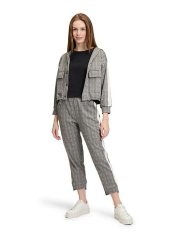 BETTY & CO Hose in Grau