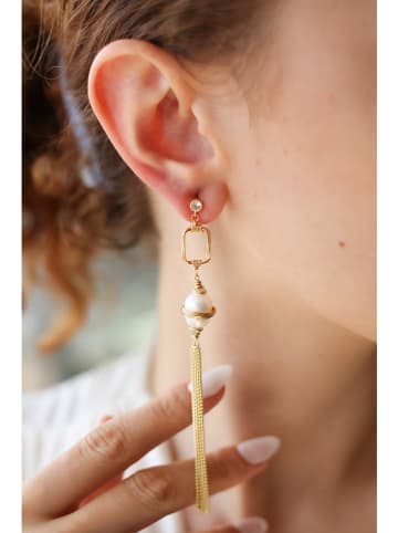 Pierres delicates Perlen-Ohrringe in Weiß