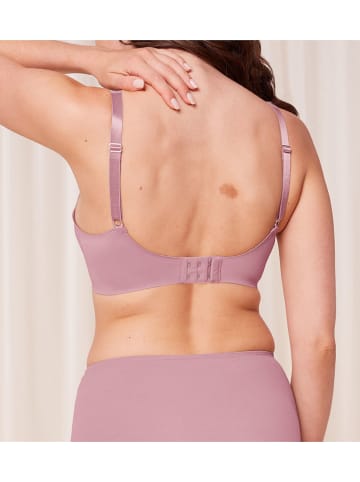 Triumph Beugelloze beha lichtroze