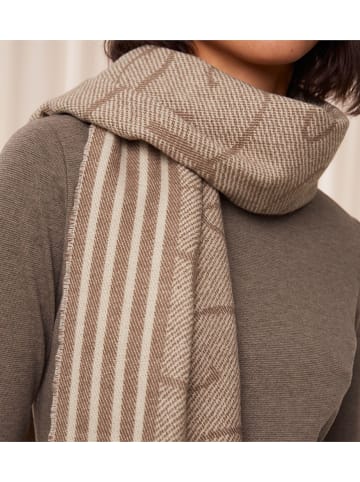 Triumph Schal in Camel