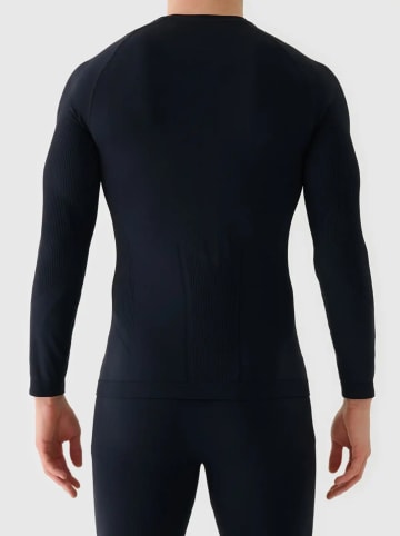 4F Podkoszulek funkcyjny w kolorze czarnym